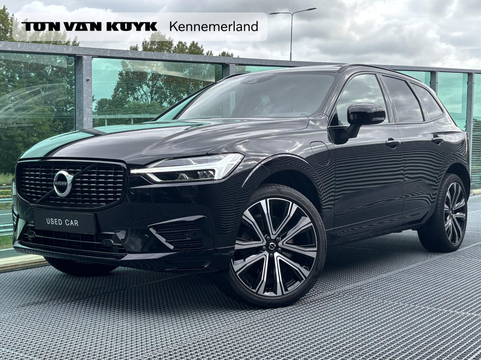 Volvo XC60 - Foto 1