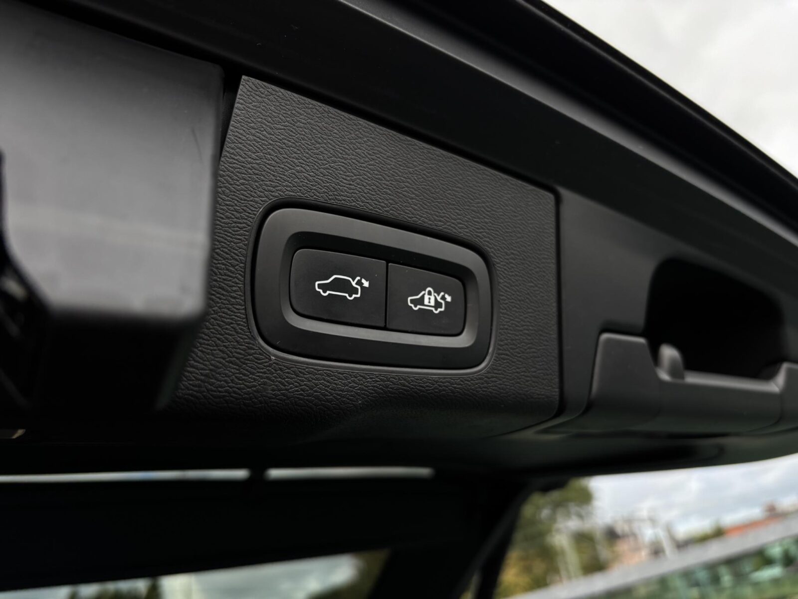 Volvo XC60 - Foto 15
