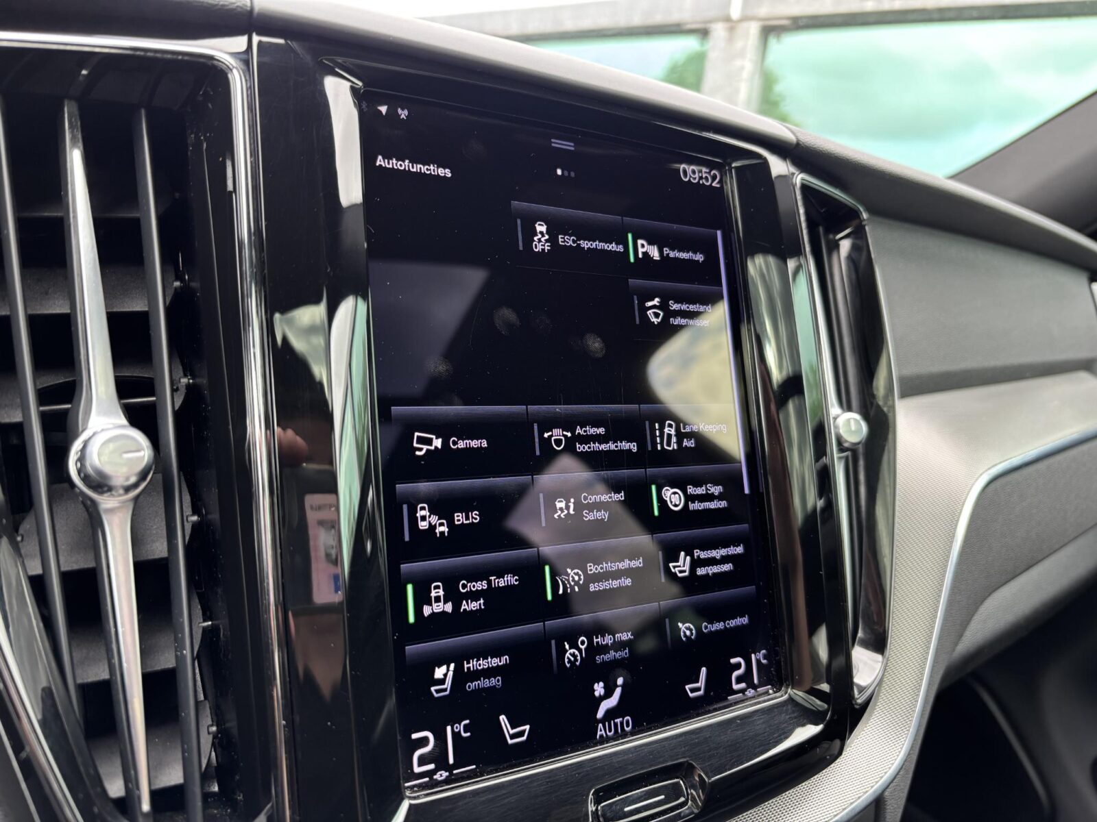 Volvo XC60 - Foto 20