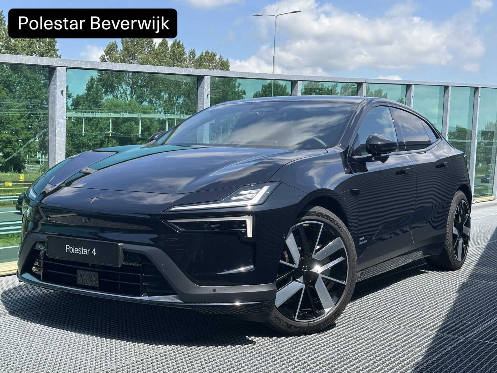 Polestar 4 - Foto 1