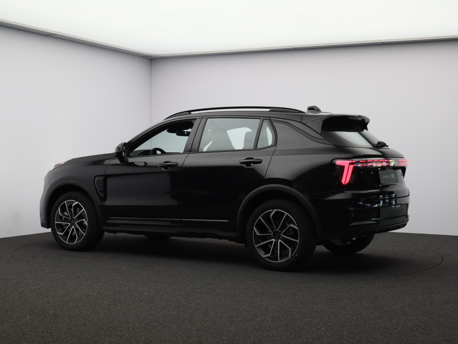Lynk & Co 01 - Foto 33