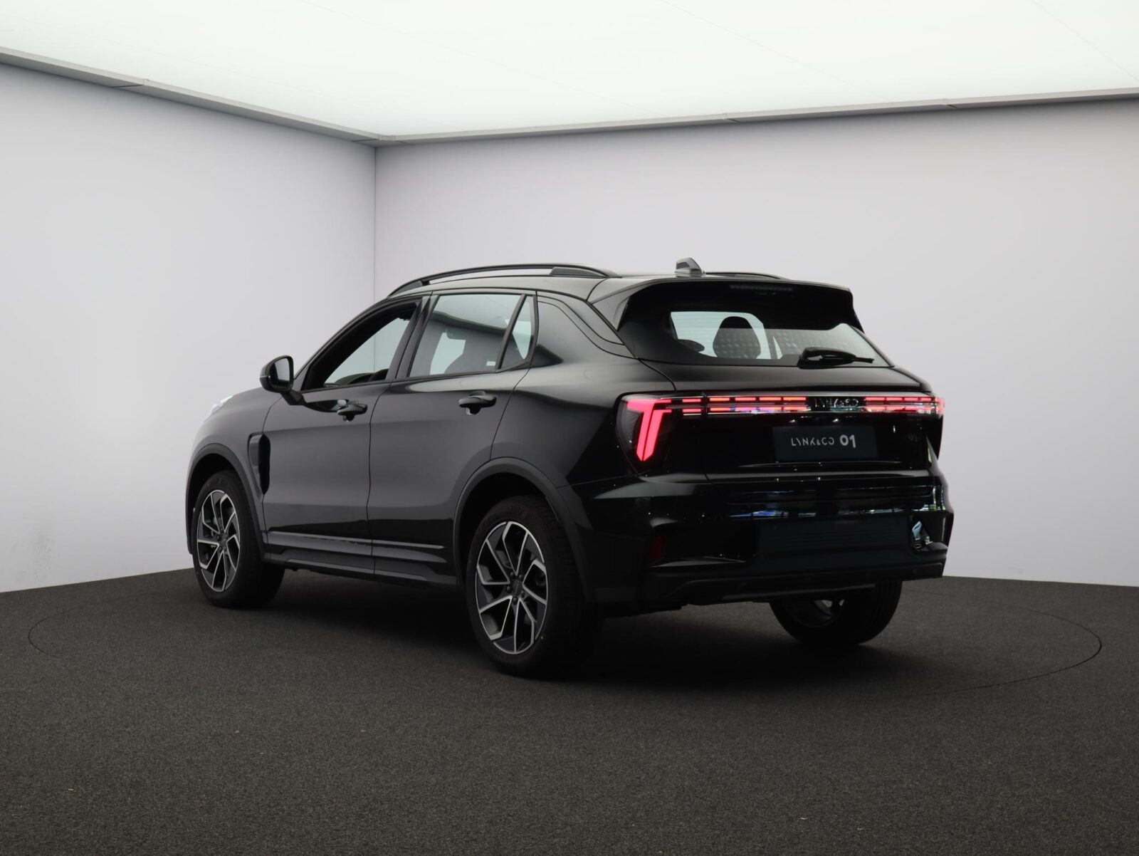 Lynk & Co 01 - Foto 34