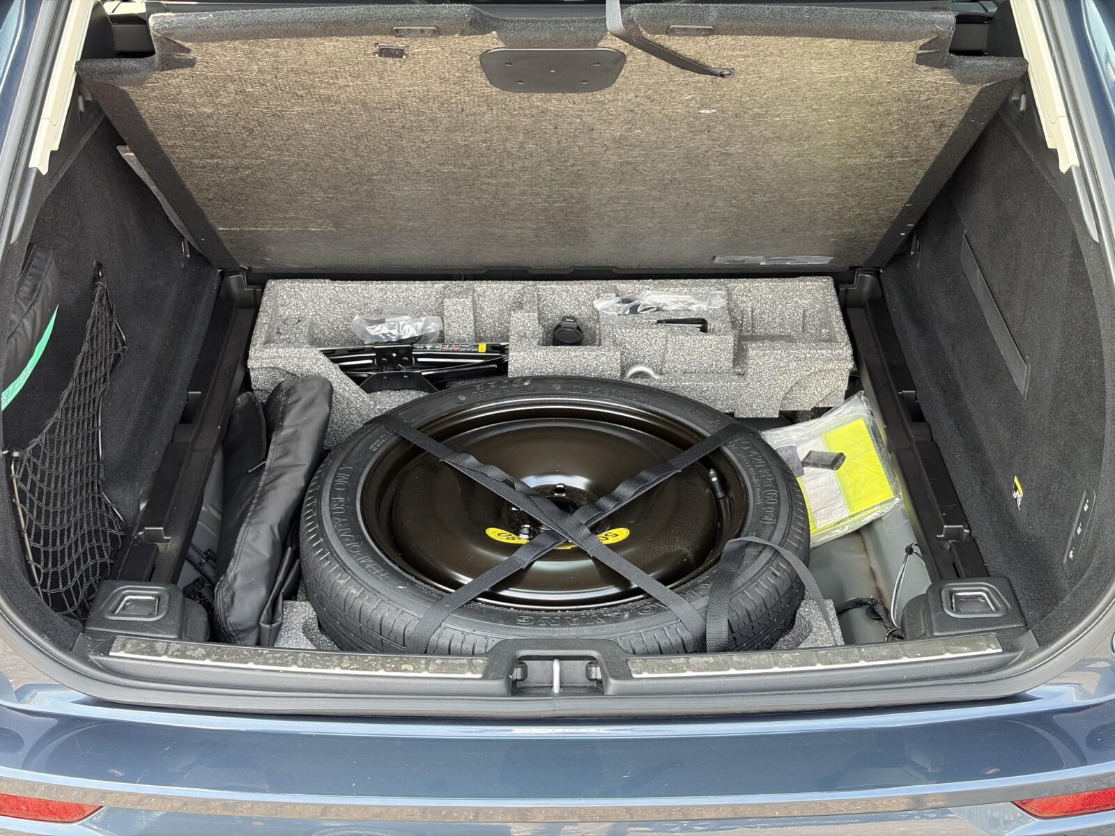 Volvo XC60 - Foto 24