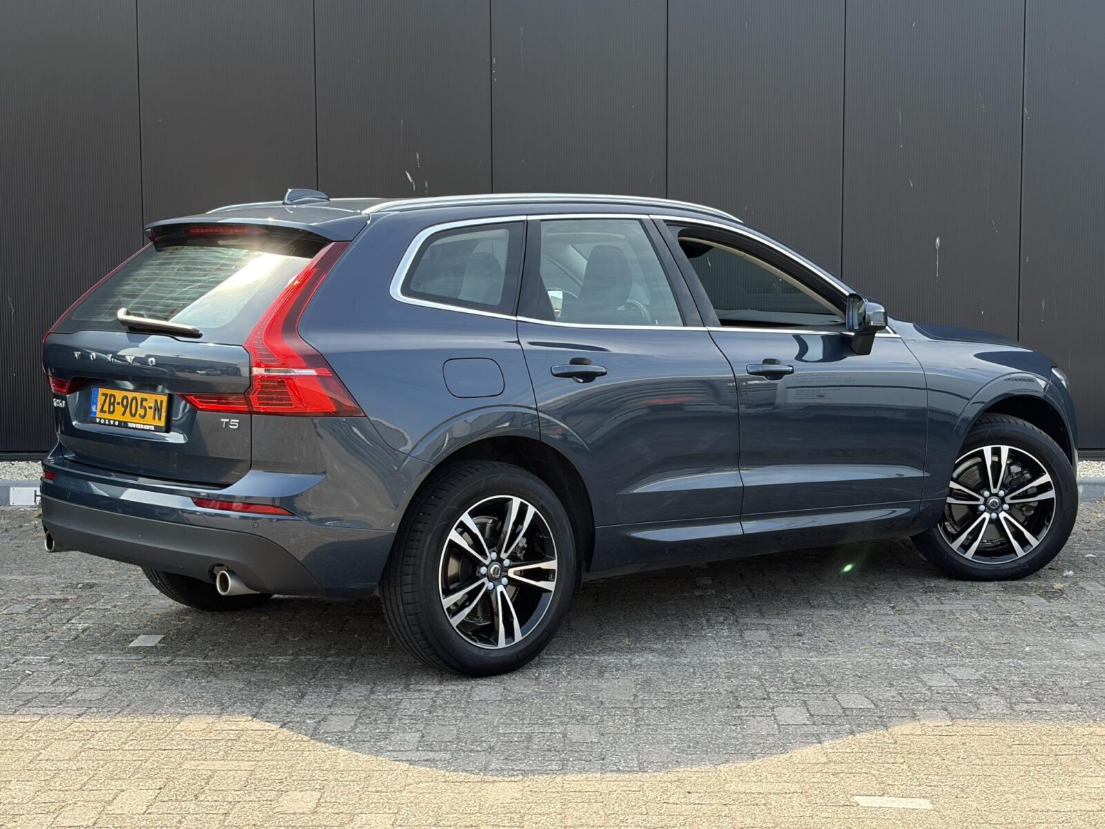 Volvo XC60 - Foto 3