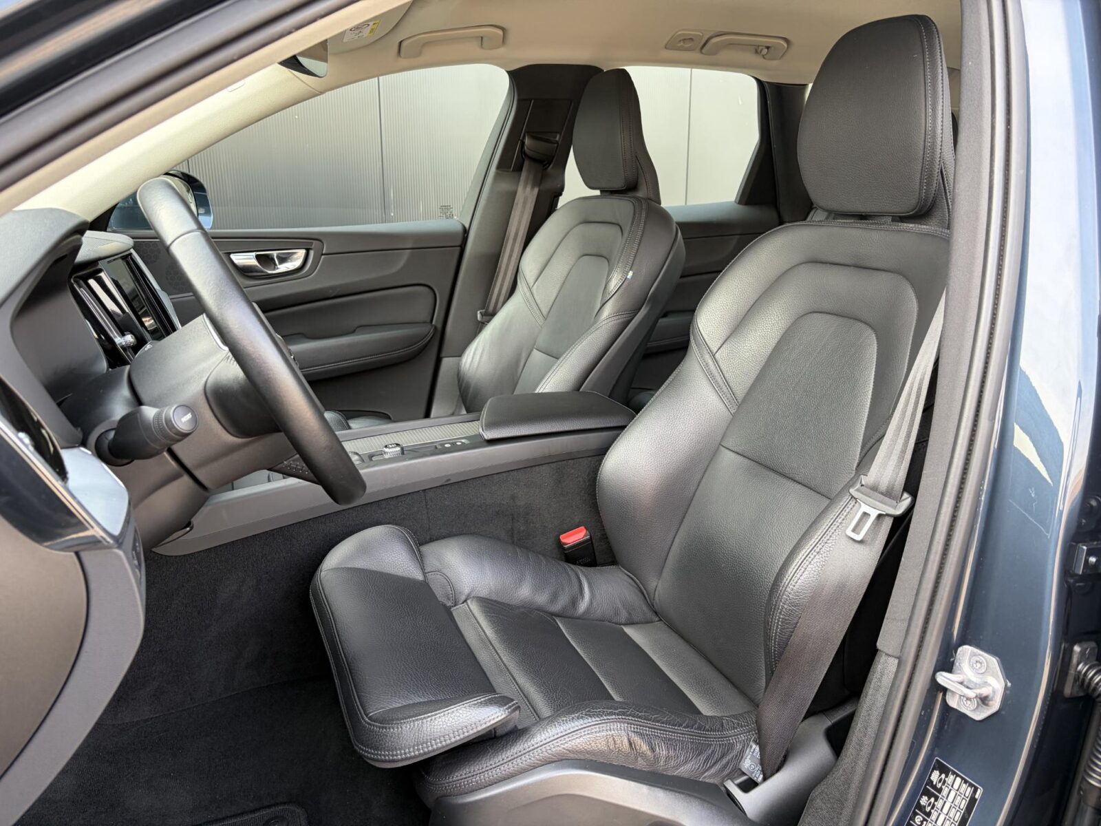 Volvo XC60 - Foto 9