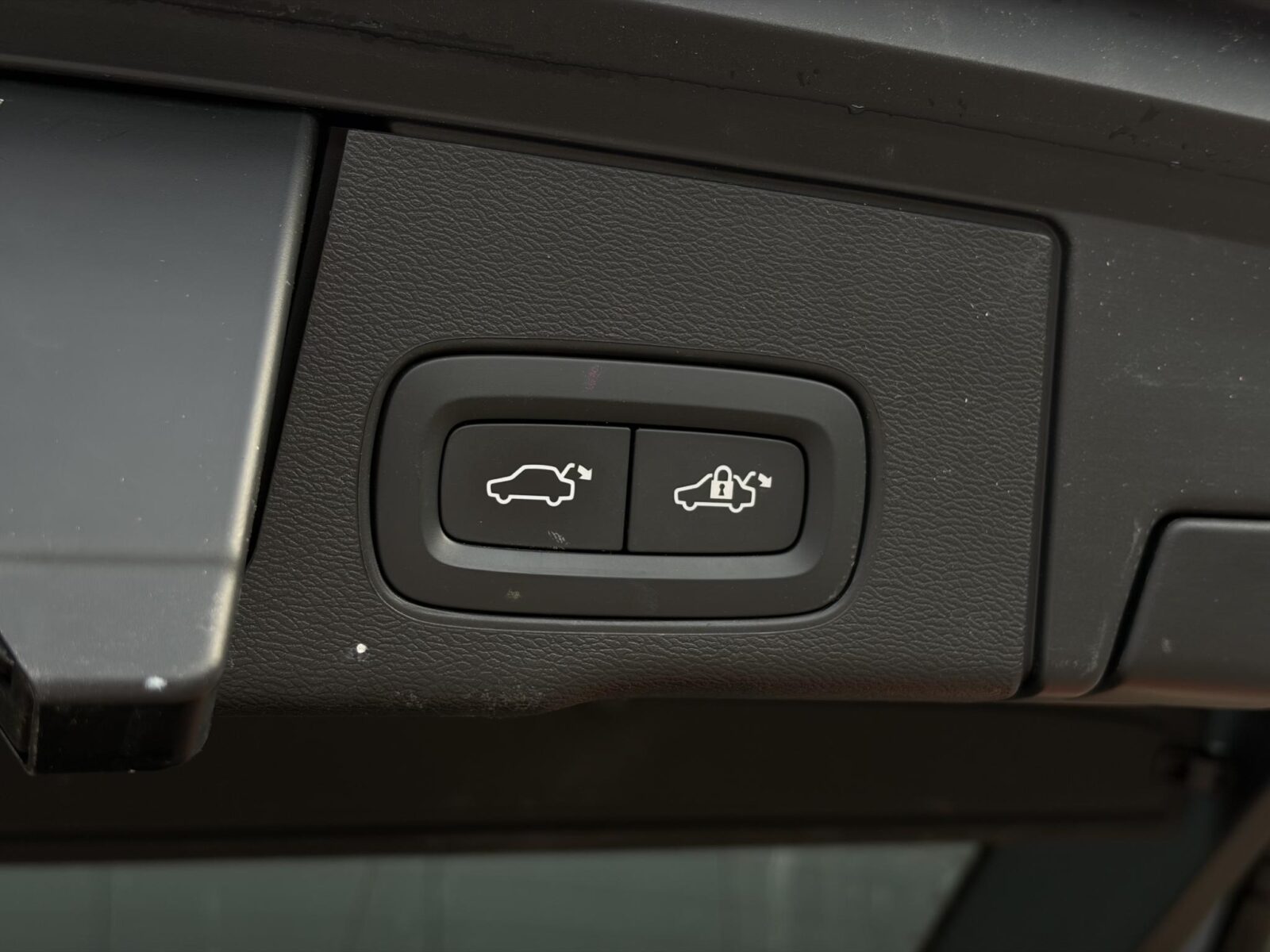 Volvo XC60 - Foto 12