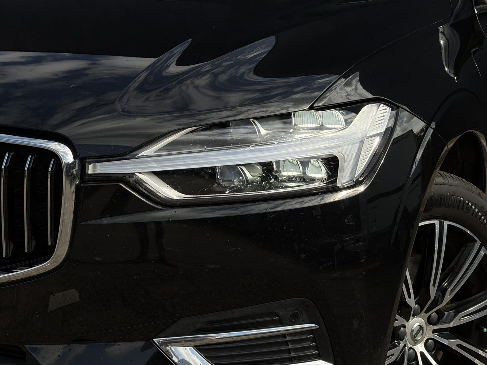 Volvo XC60 - Foto 31
