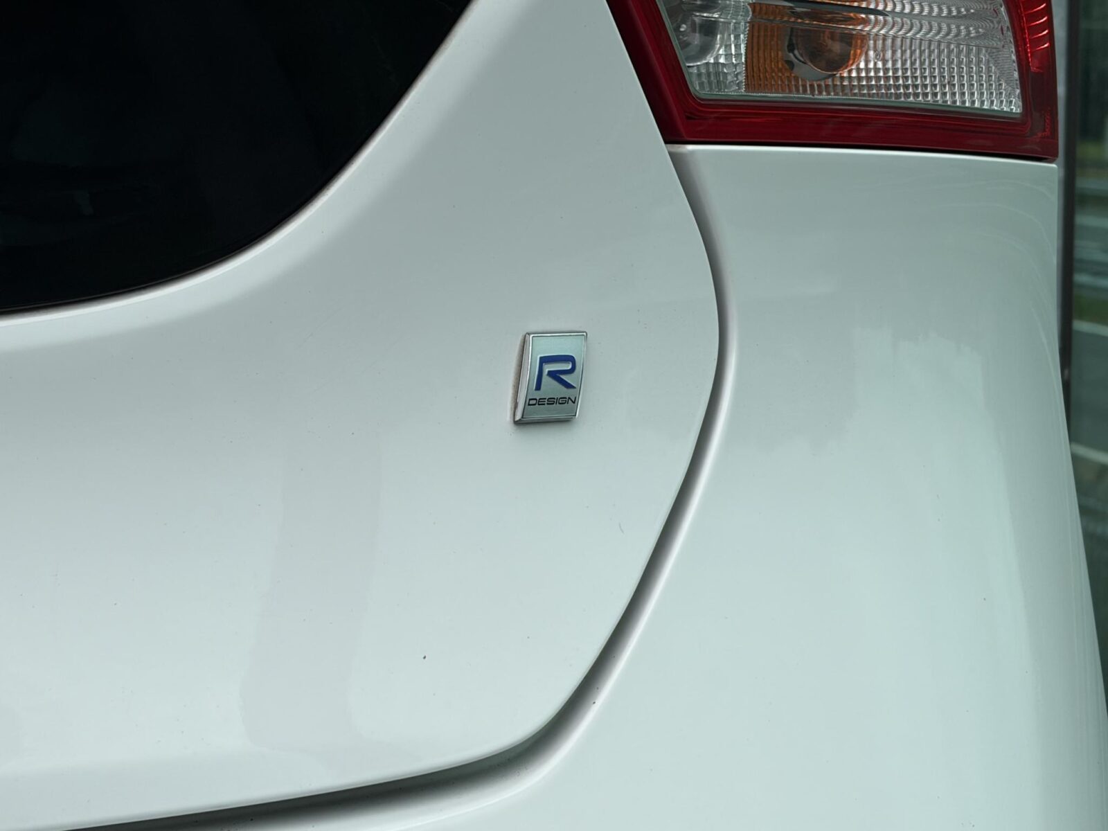 Volvo V40 - Foto 12