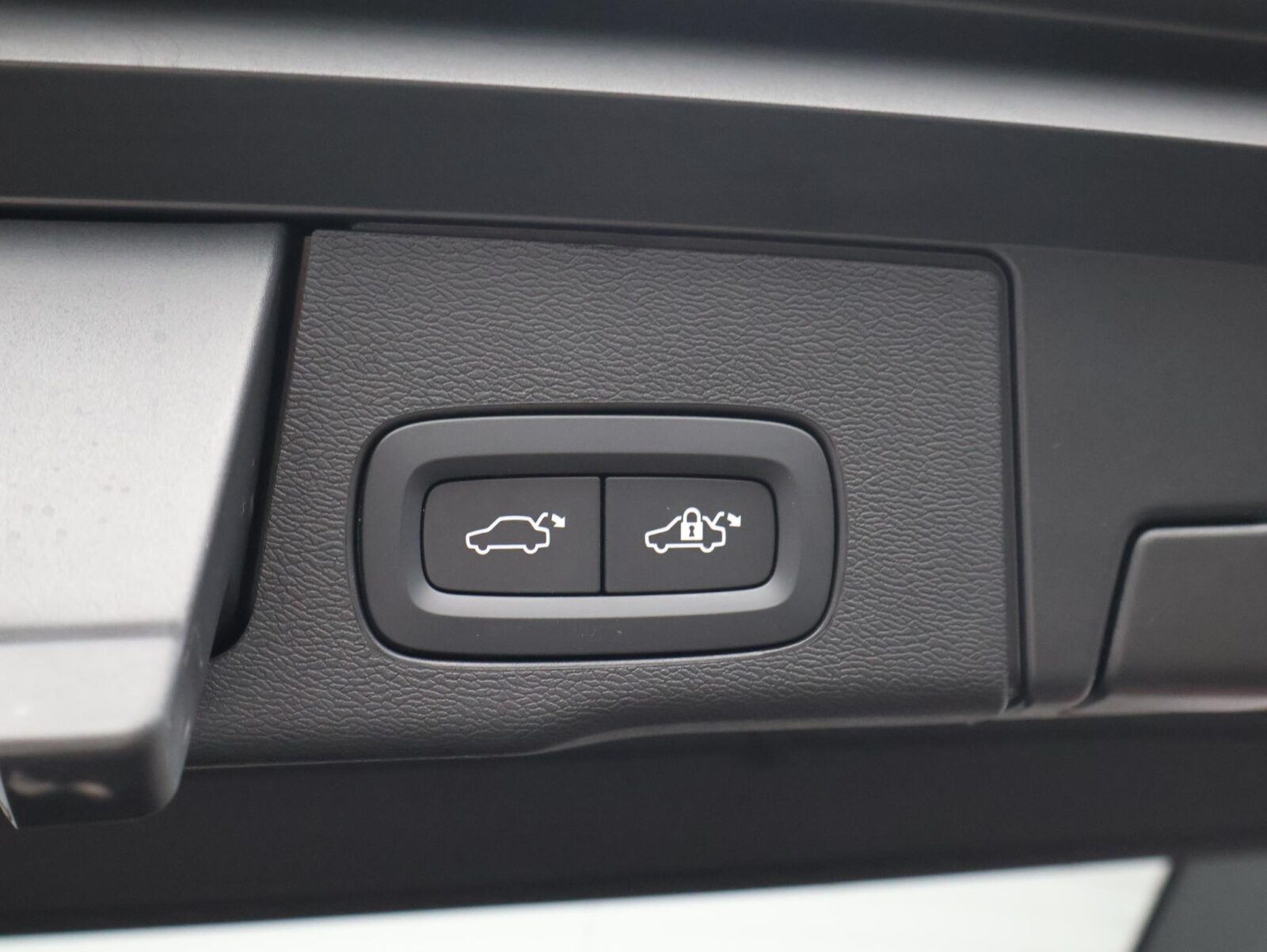 Volvo XC60 - Foto 16