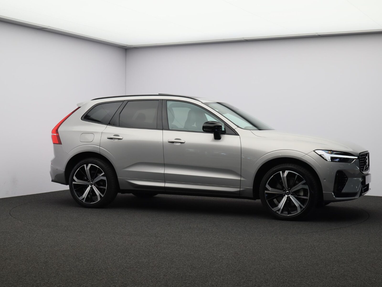 Volvo XC60 - Foto 20