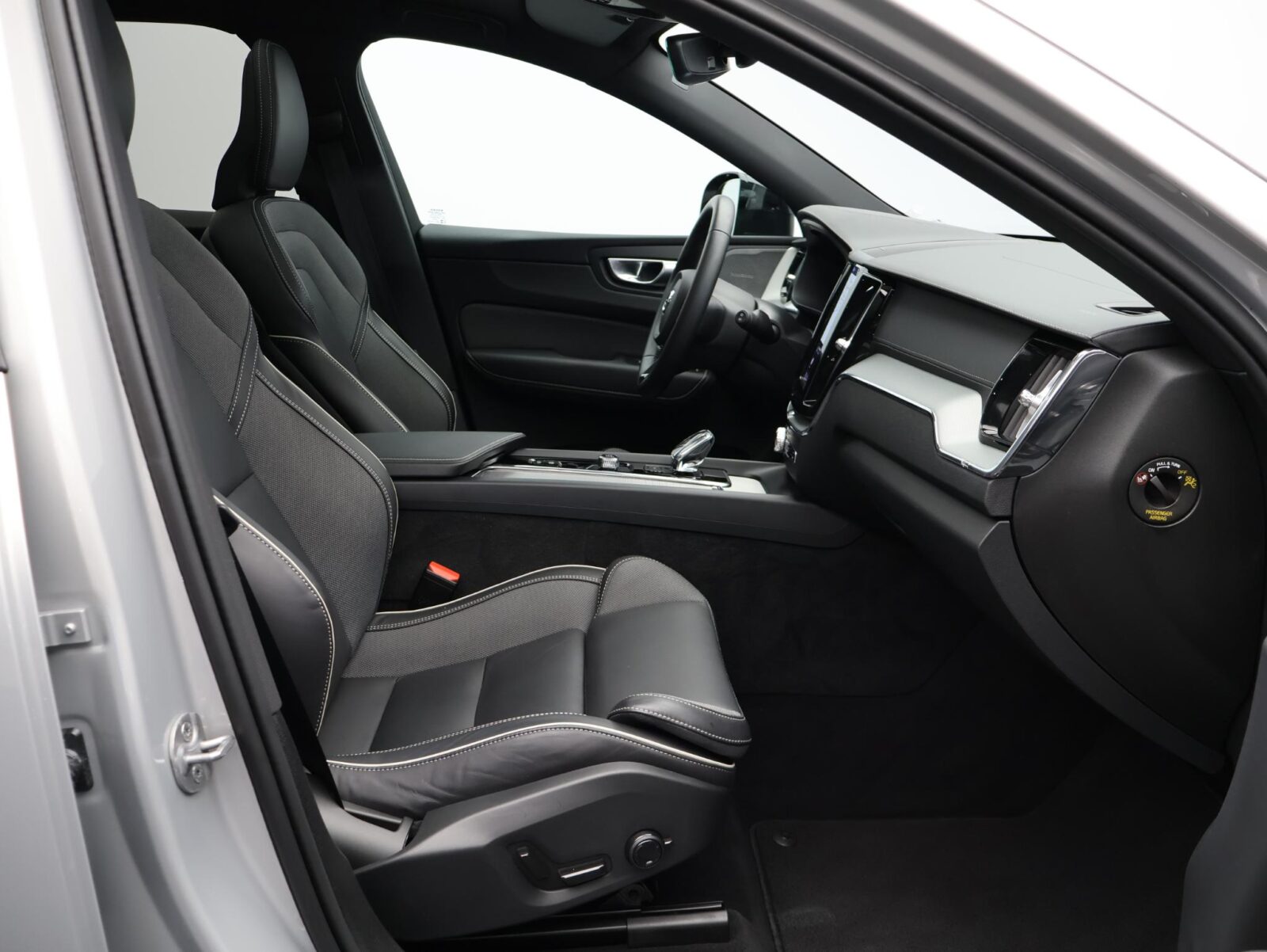Volvo XC60 - Foto 8