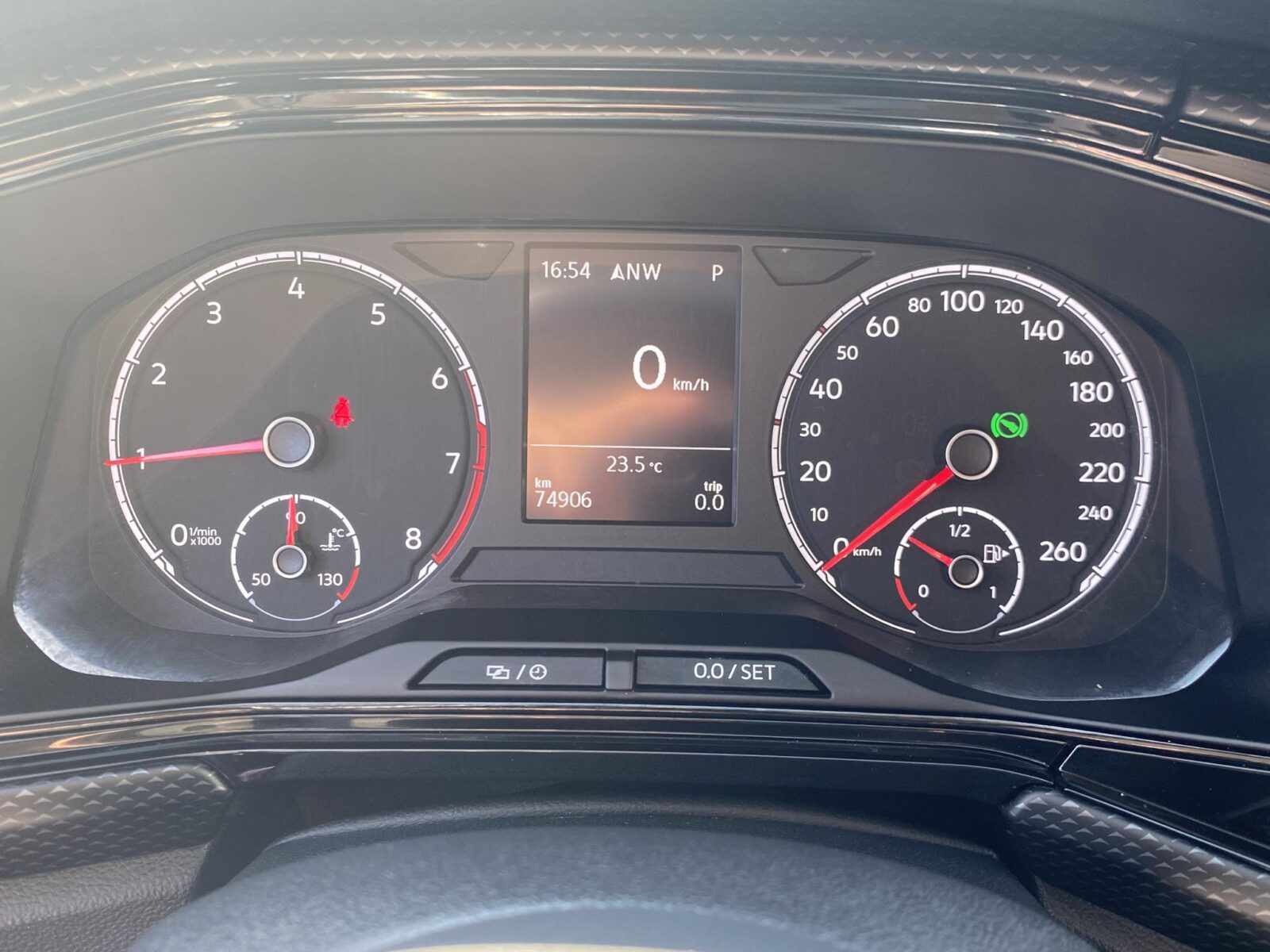 Volkswagen T-Cross - Foto 16