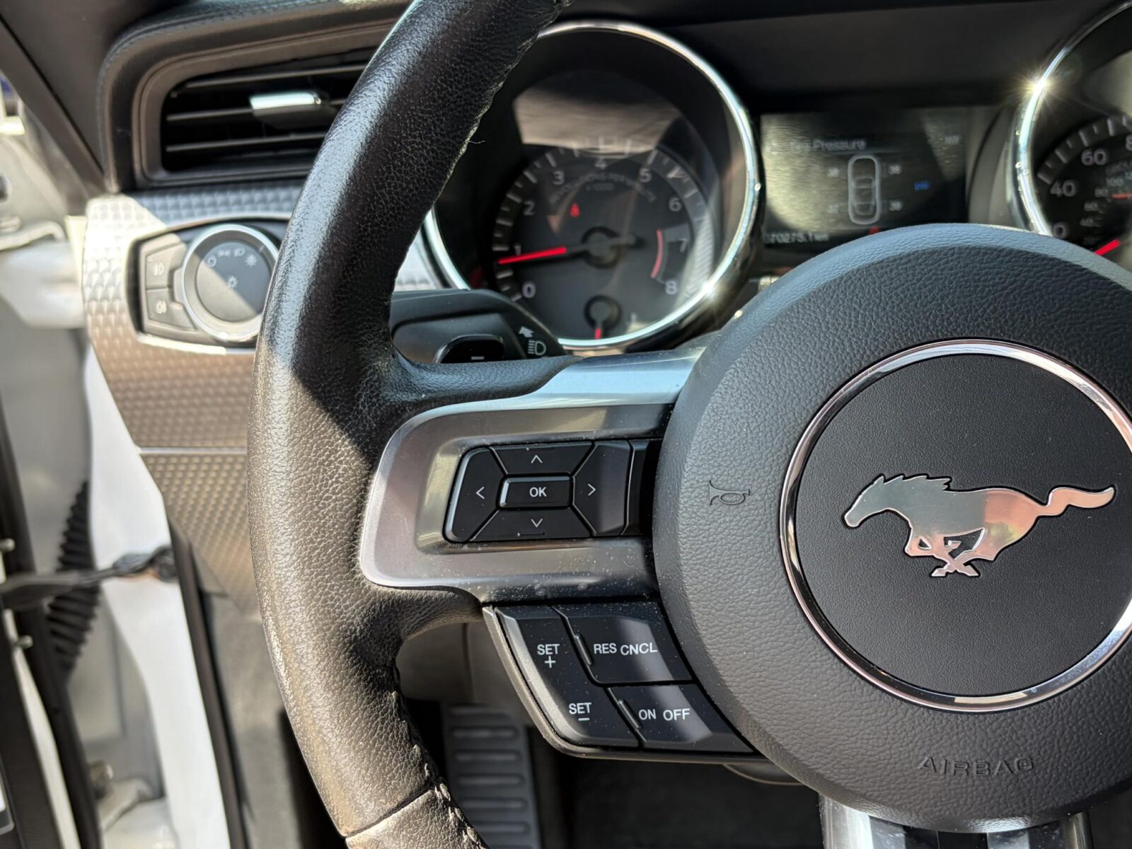 Ford Mustang - Foto 20