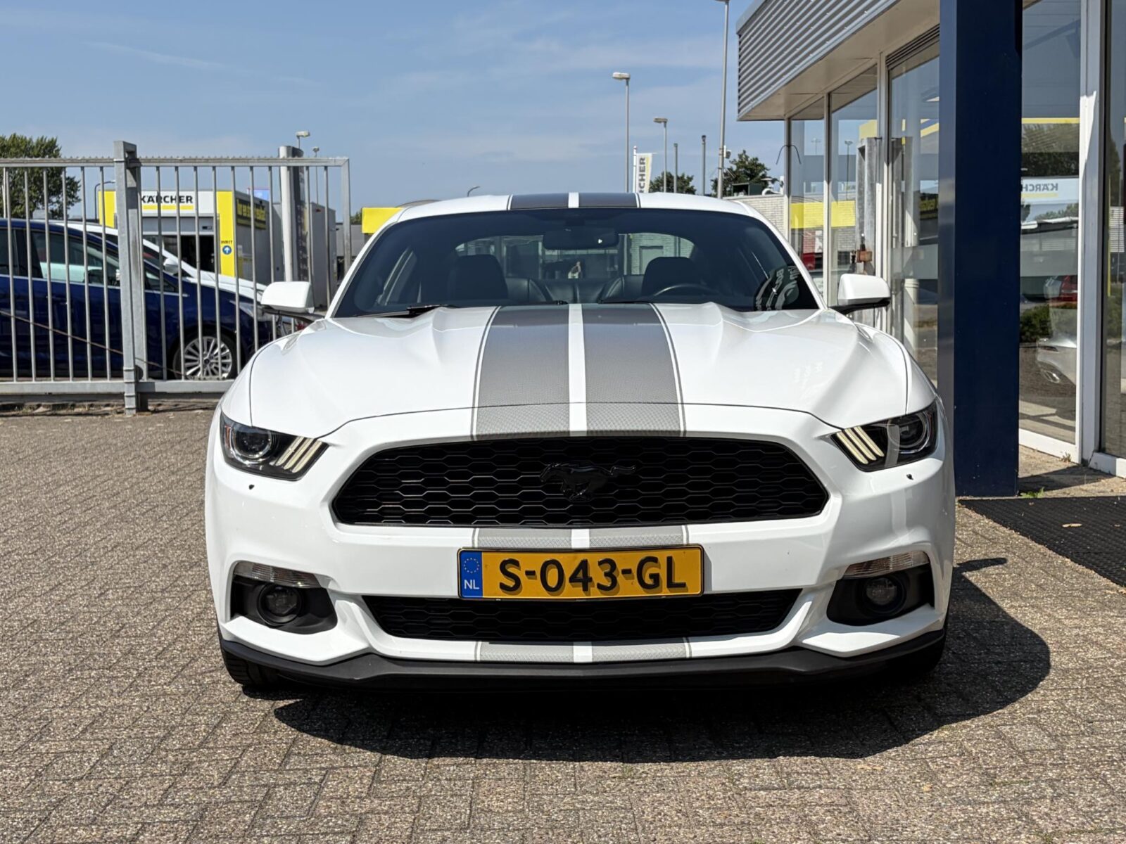Ford Mustang - Foto 6