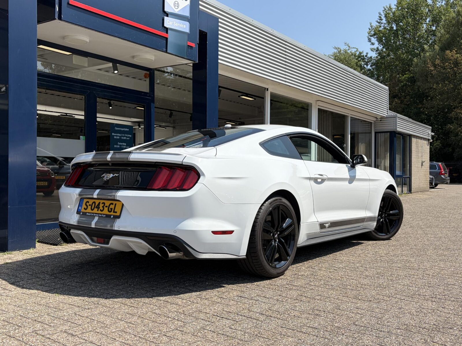 Ford Mustang - Foto 9