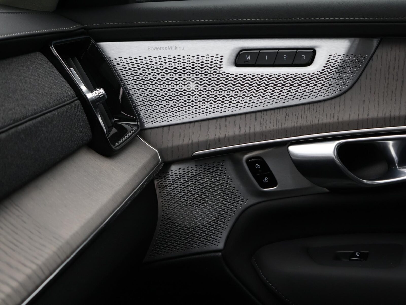 Volvo XC90 - Foto 17