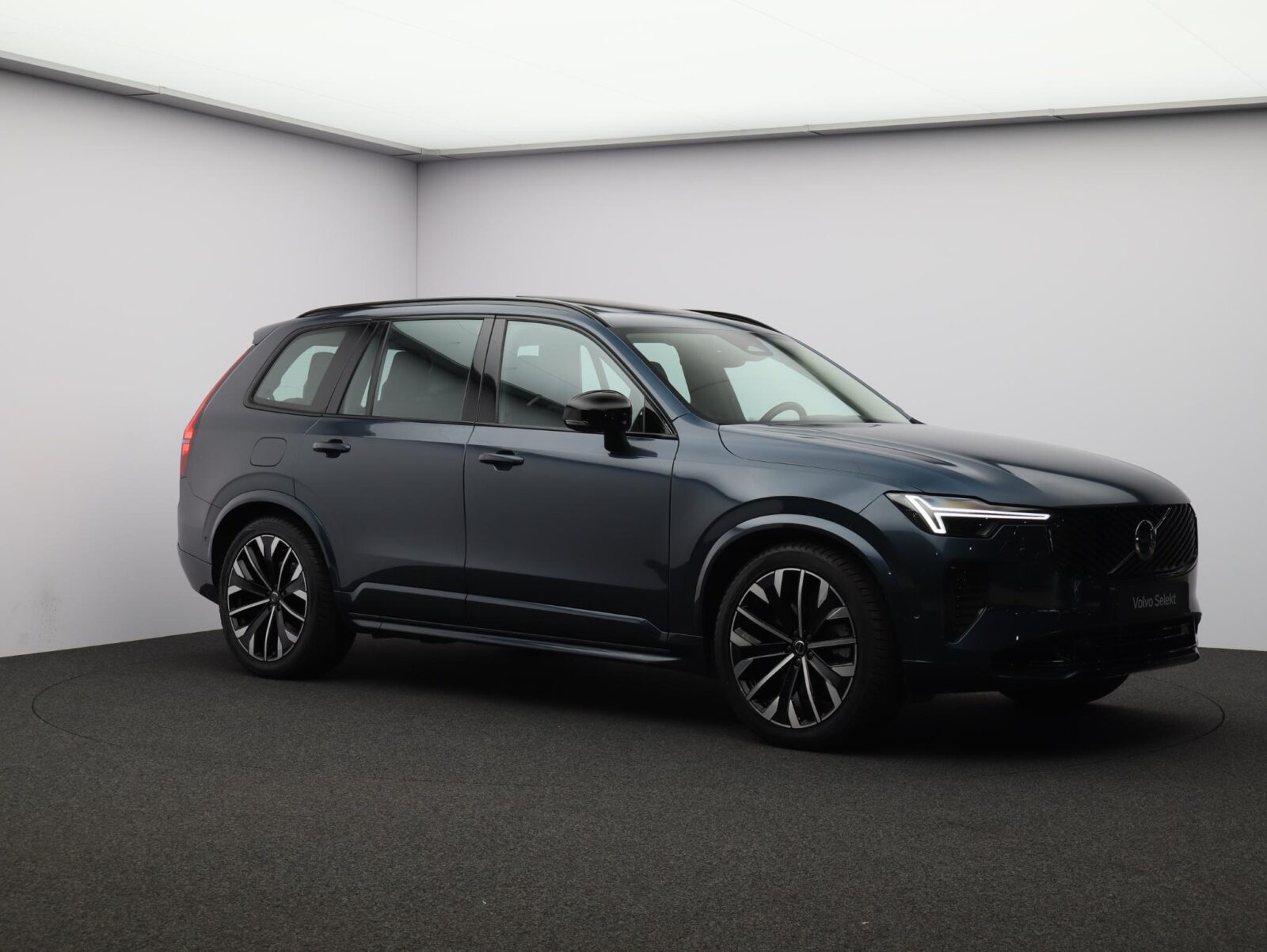 Volvo XC90 - Foto 25
