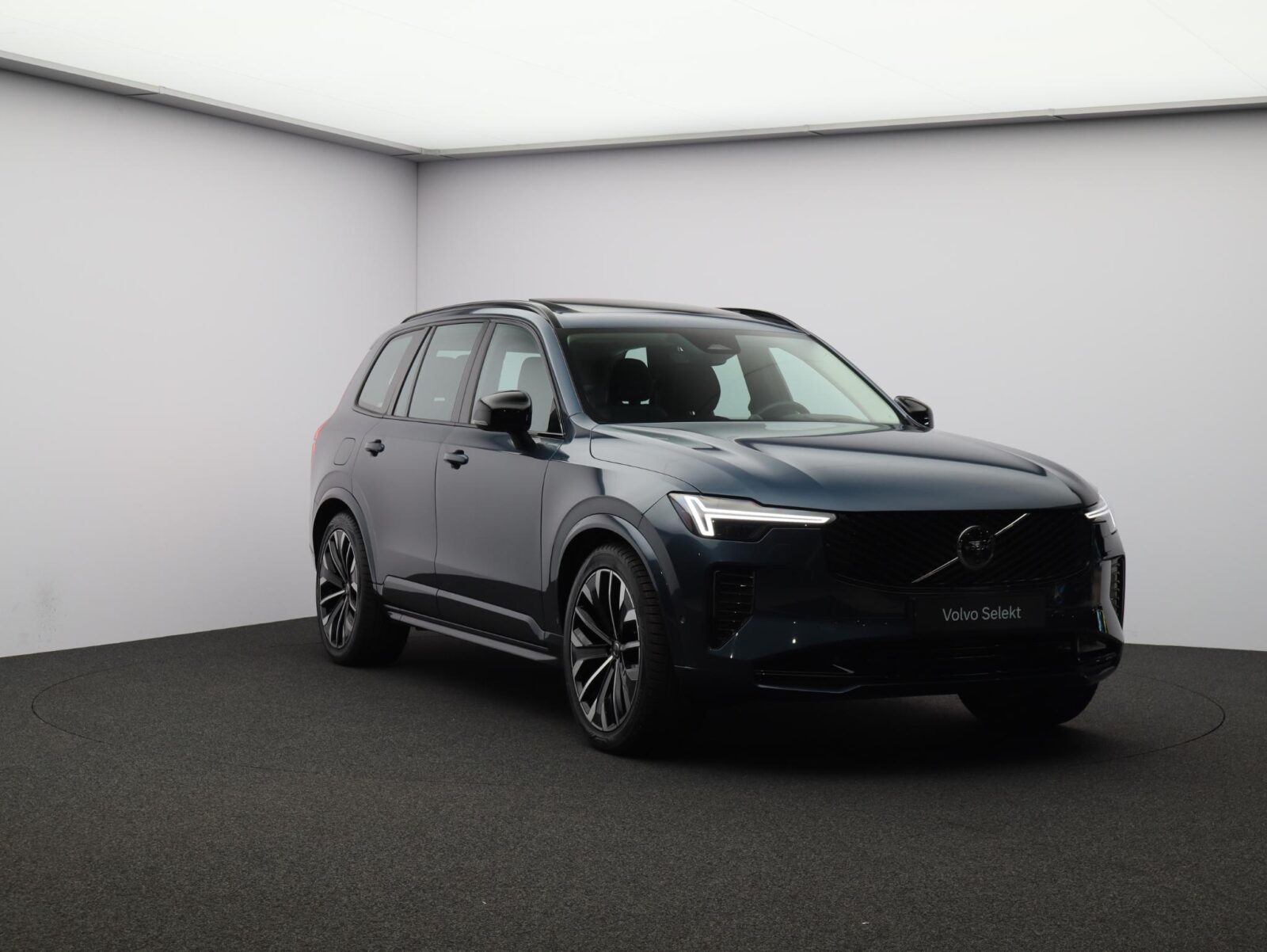 Volvo XC90 - Foto 26