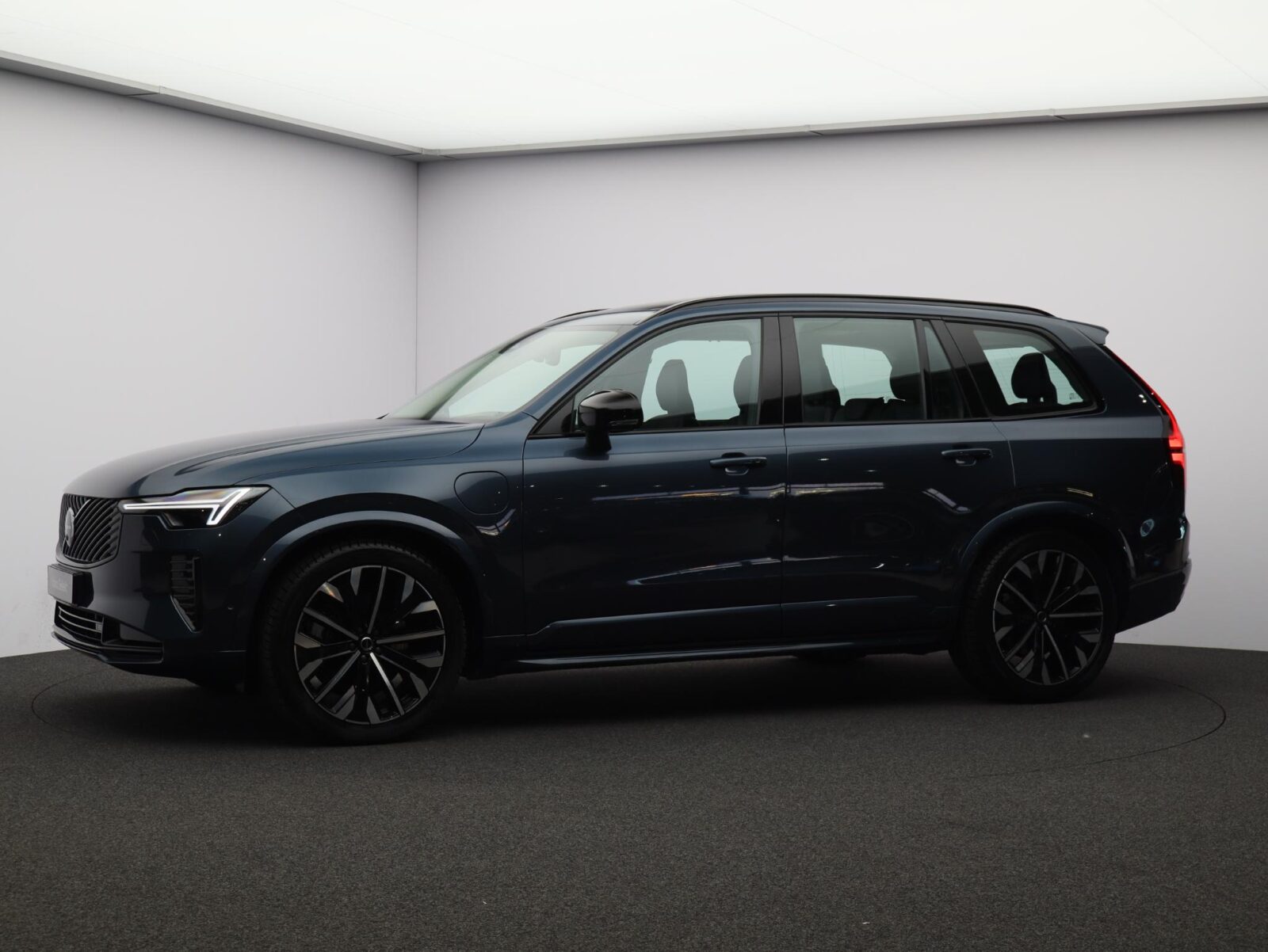 Volvo XC90 - Foto 28