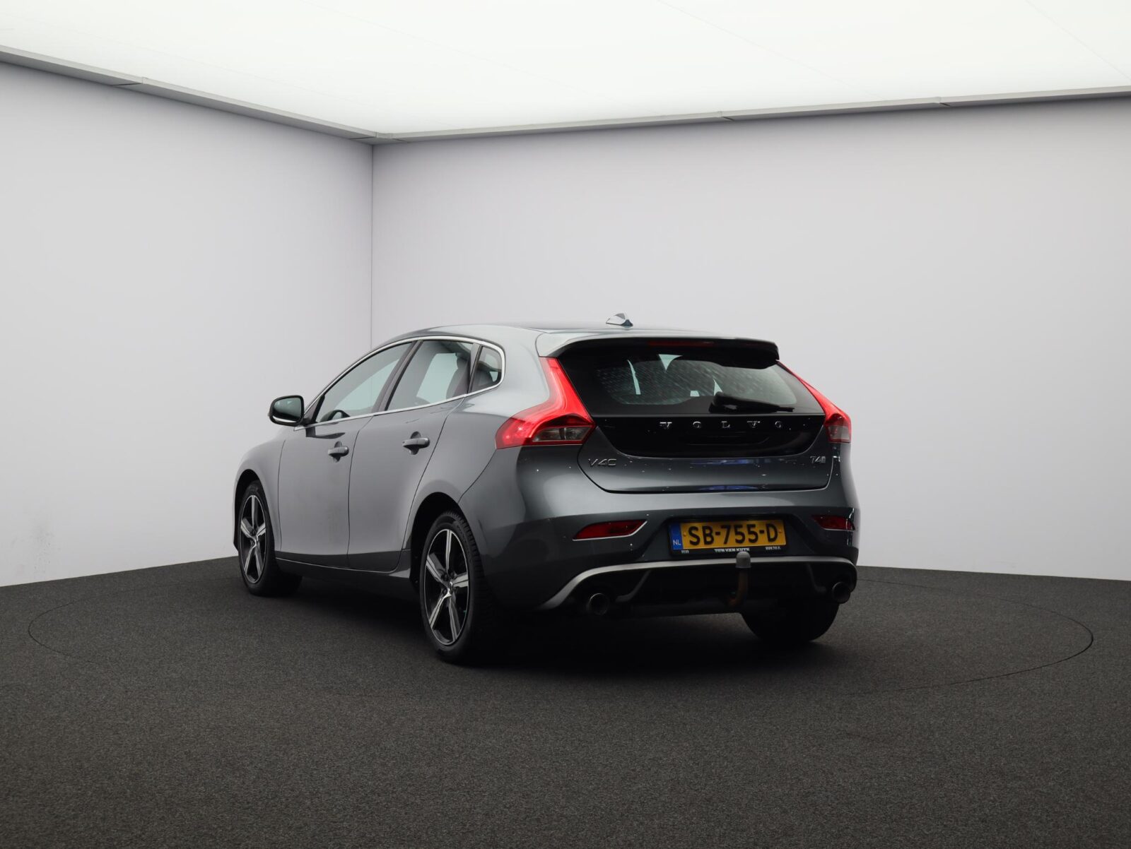 Volvo V40 - Foto 19