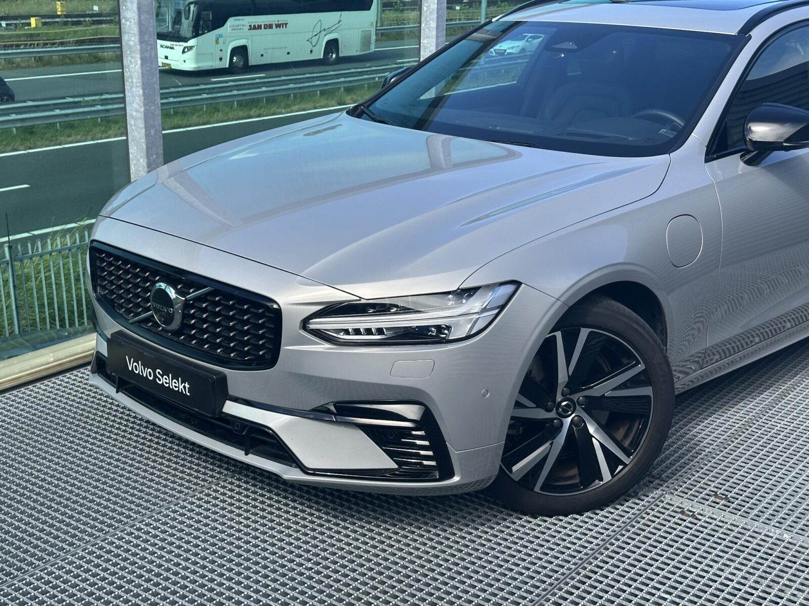 Volvo V90 - Foto 9