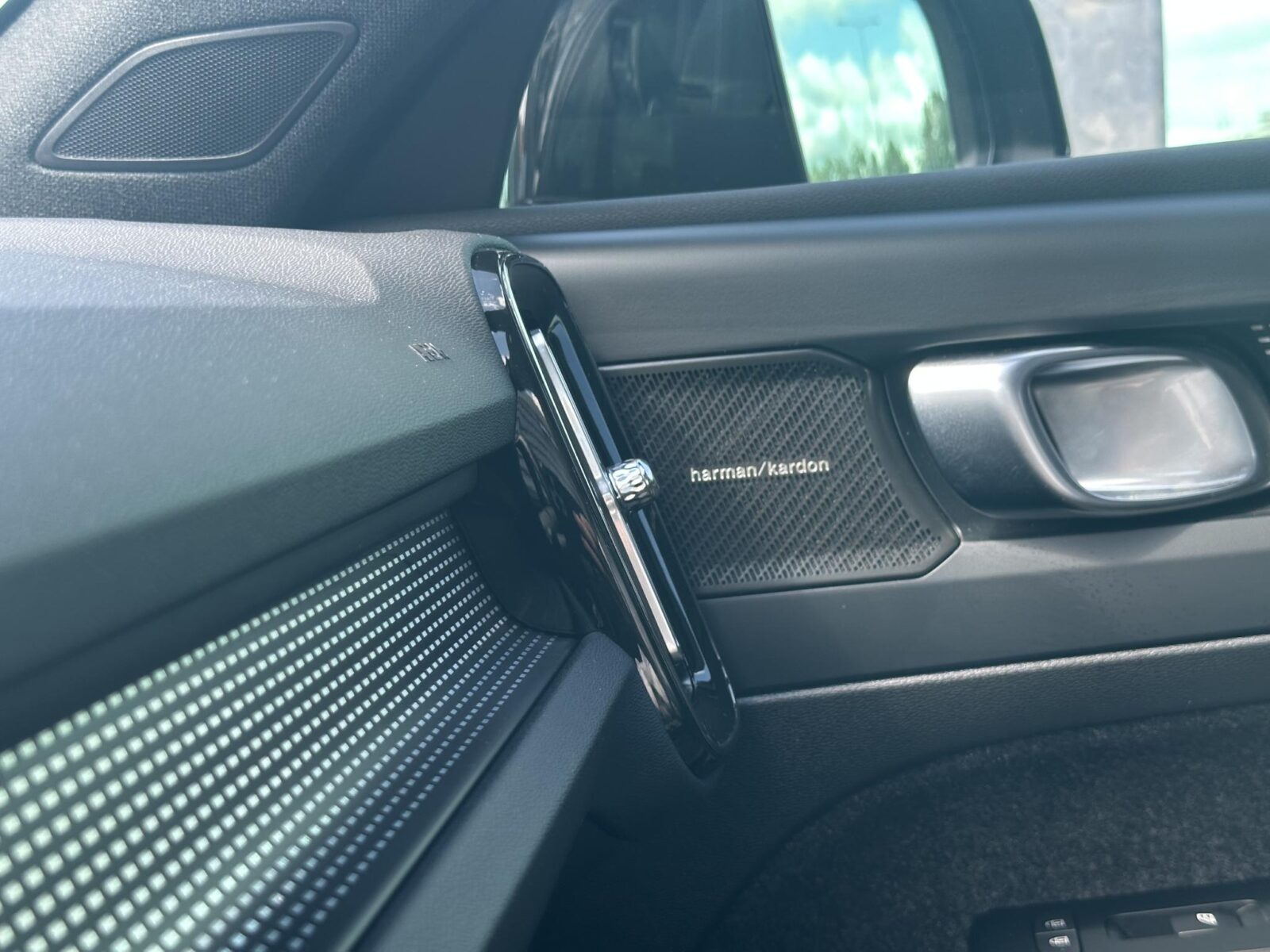Volvo XC40 - Foto 20