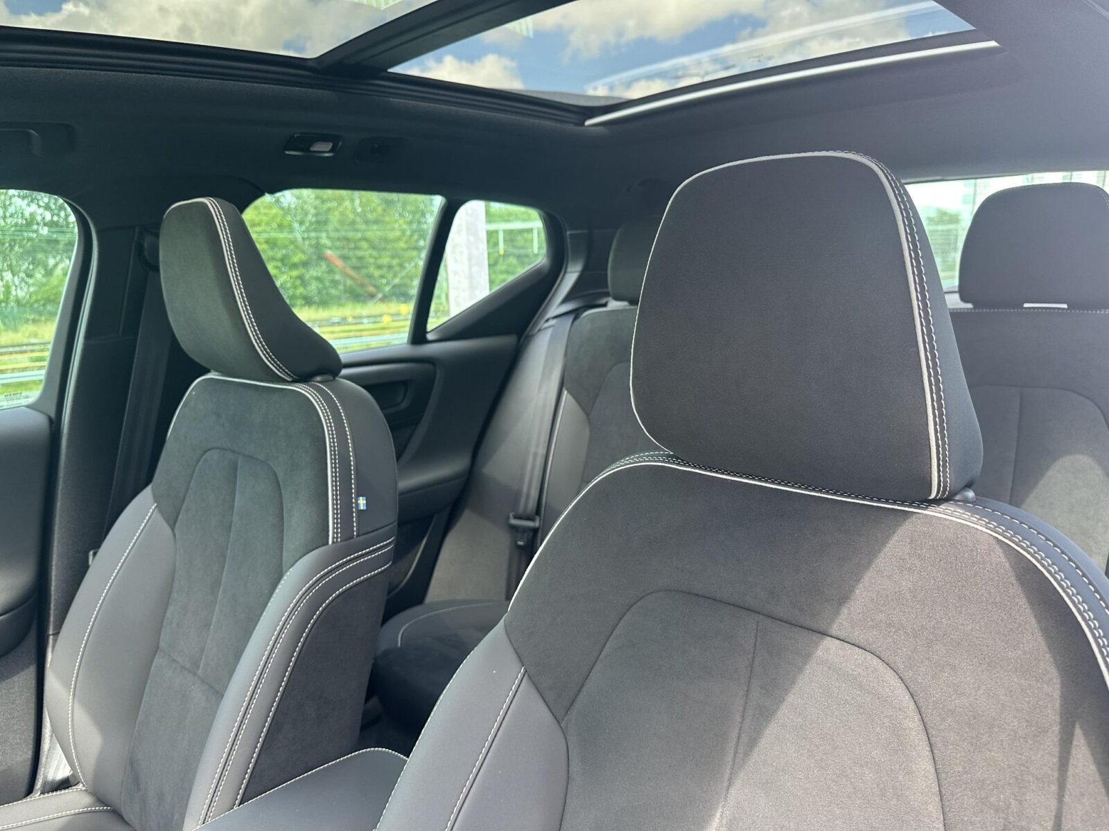 Volvo XC40 - Foto 7