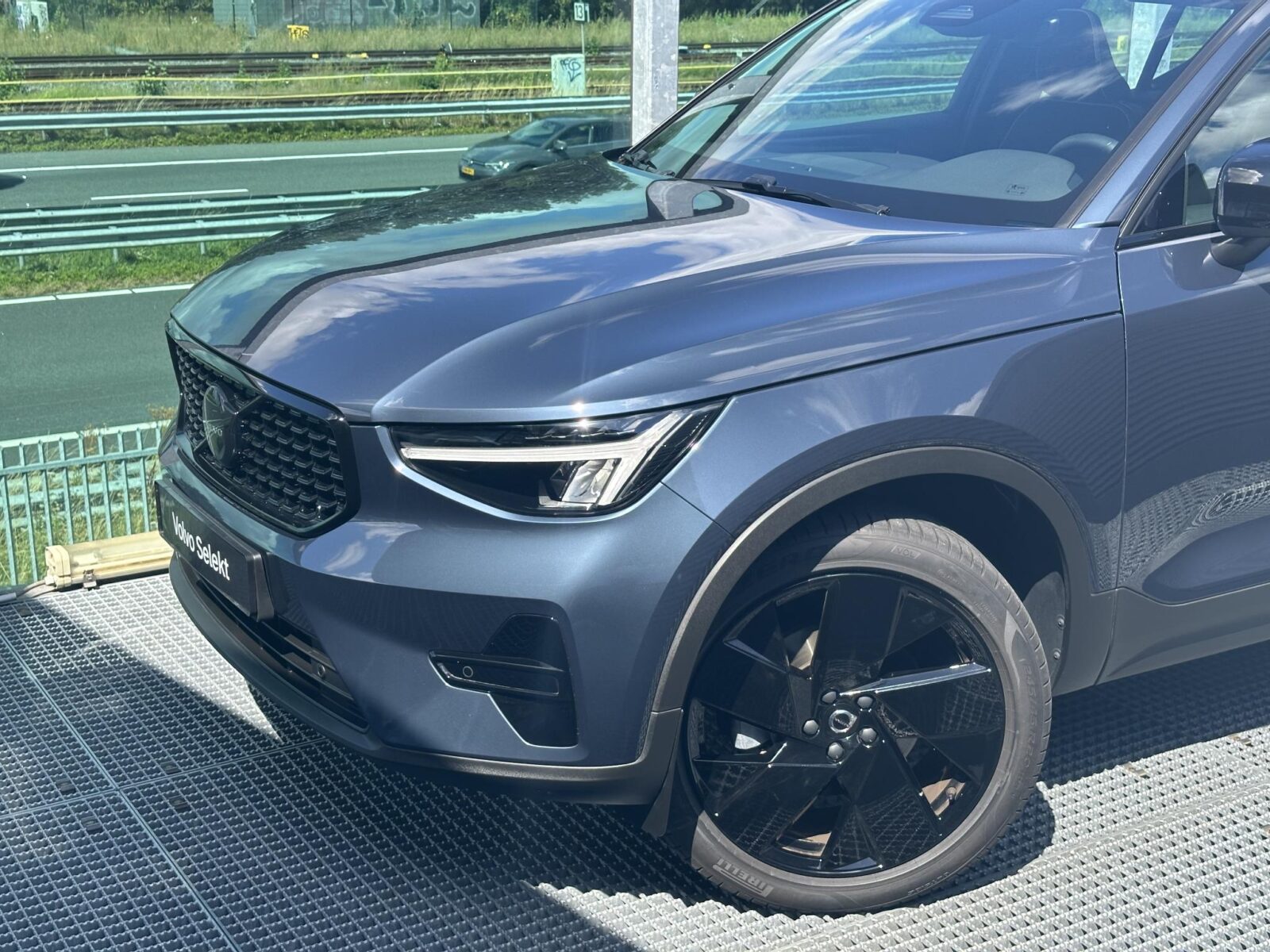 Volvo XC40 - Foto 9