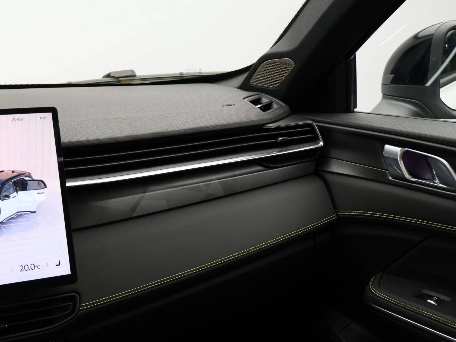Lynk & Co 01 - Foto 12