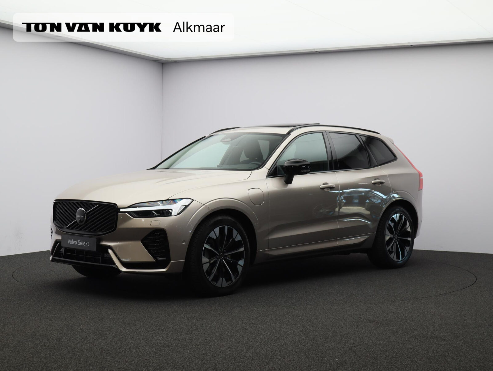 Volvo XC60 - Foto 1