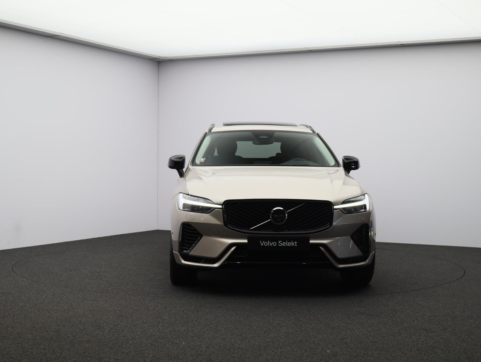 Volvo XC60 - Foto 24