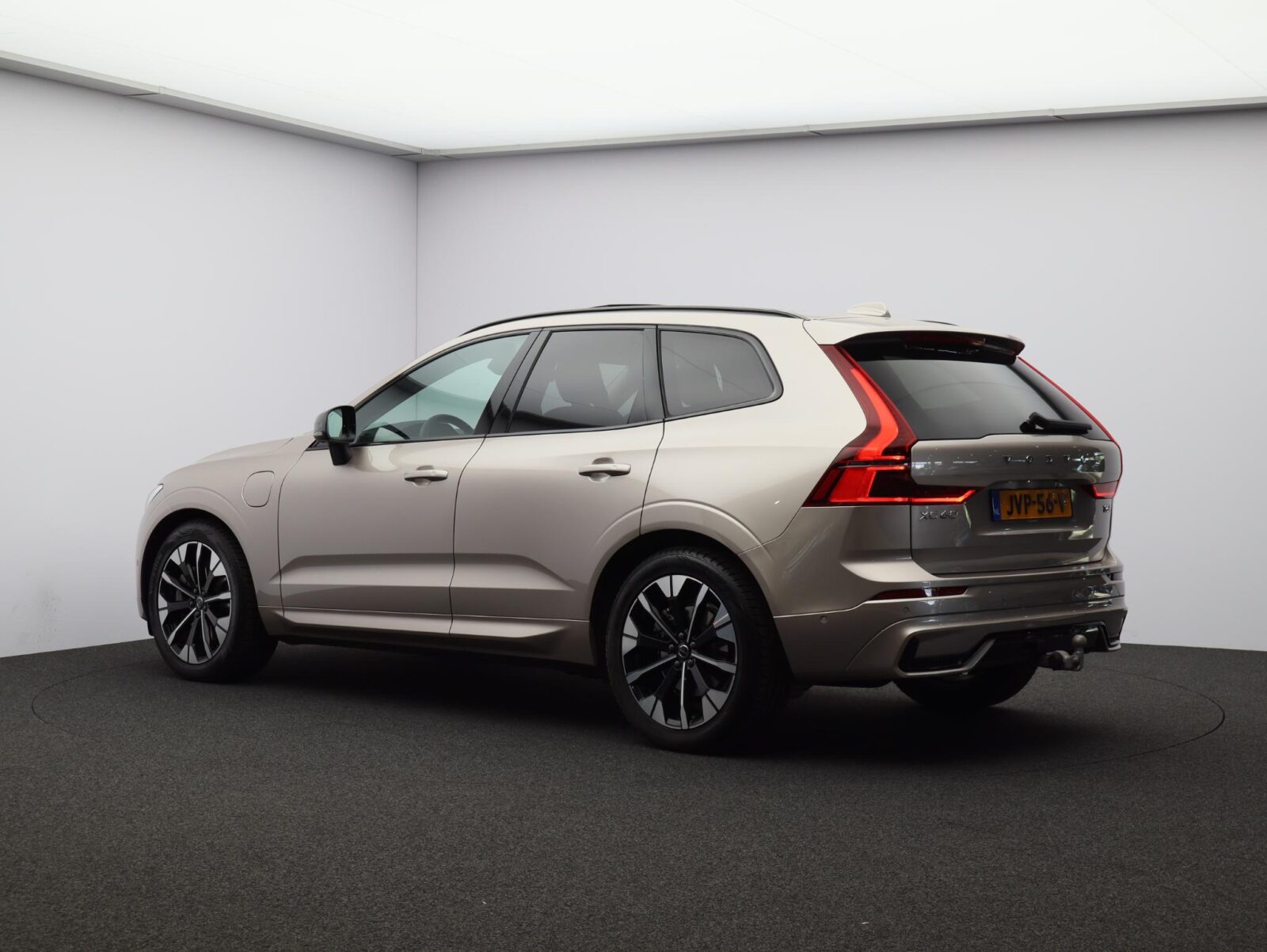 Volvo XC60 - Foto 27