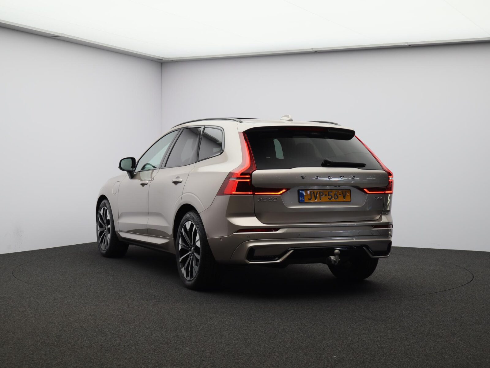 Volvo XC60 - Foto 28