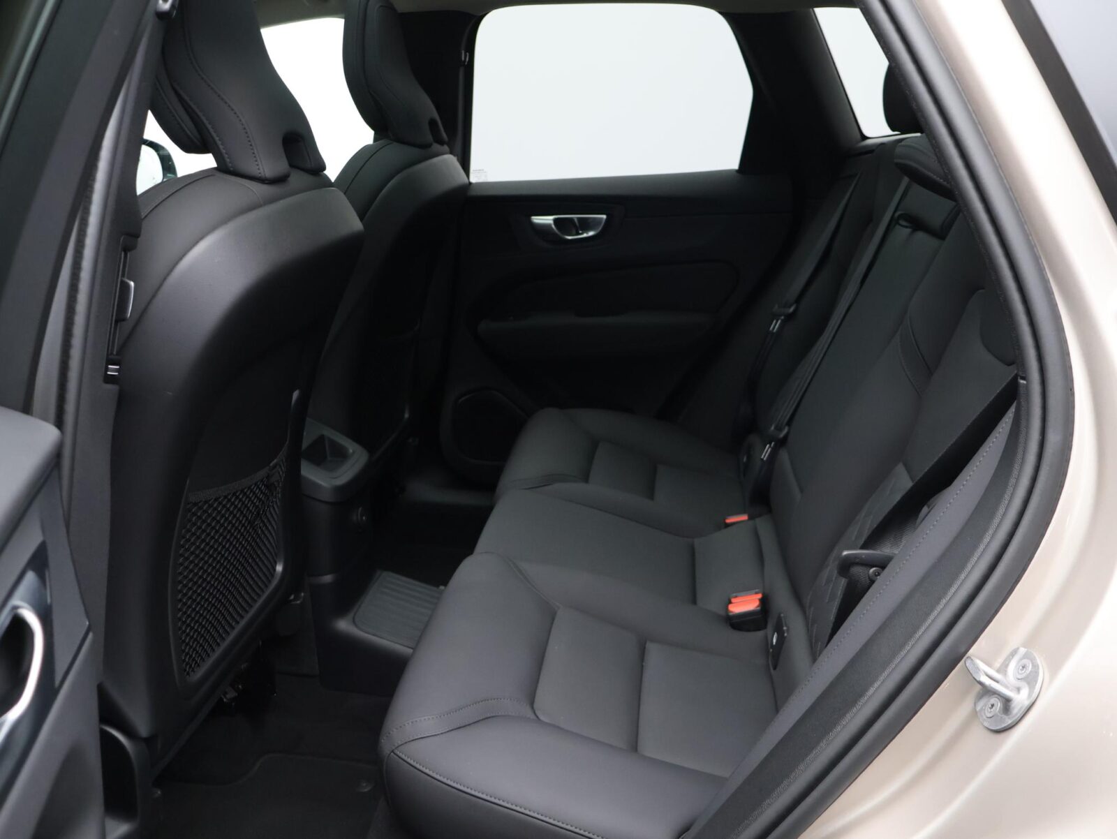 Volvo XC60 - Foto 6