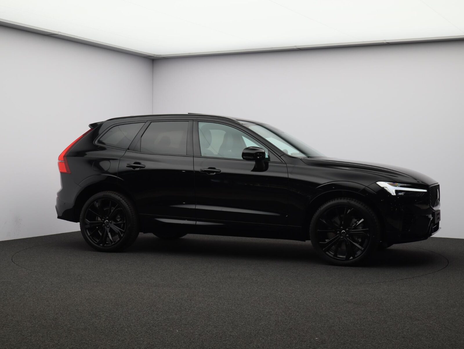 Volvo XC60 - Foto 22