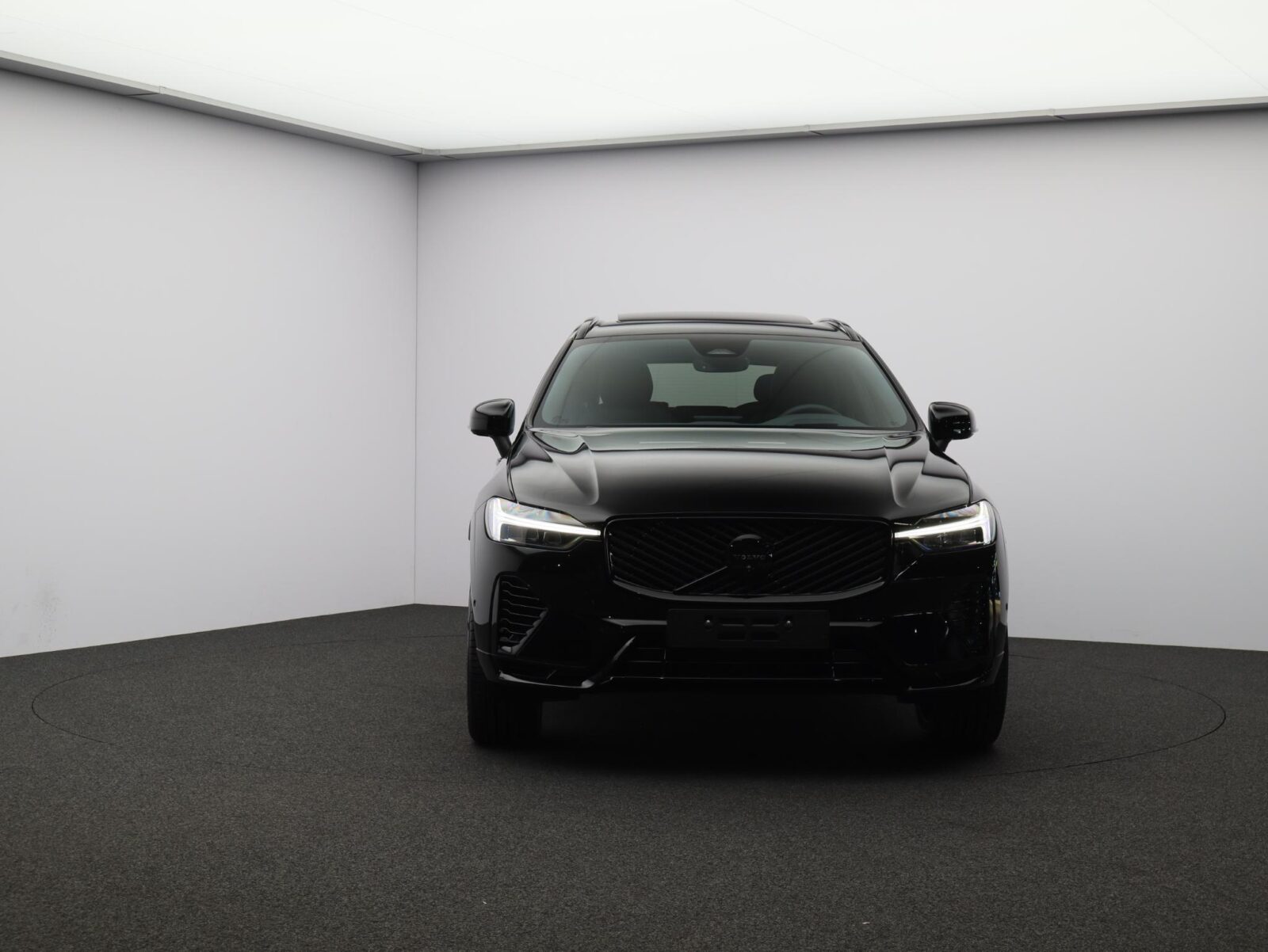 Volvo XC60 - Foto 25