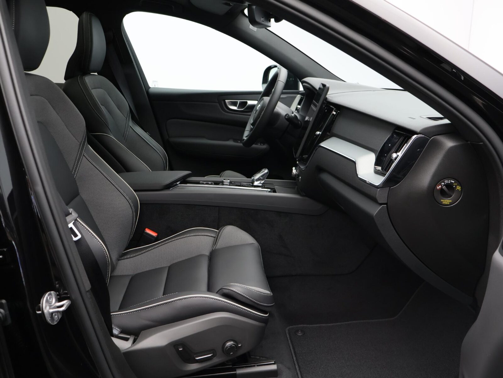 Volvo XC60 - Foto 8