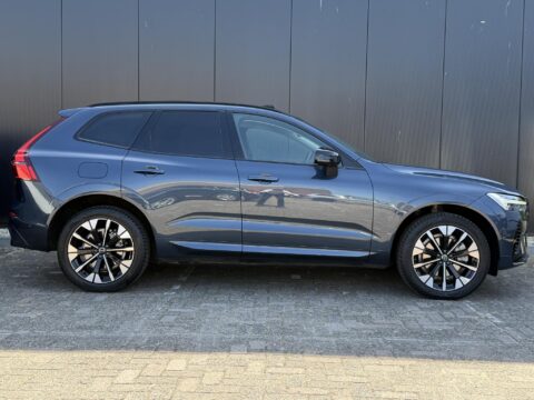 Volvo XC60 2.0 T6 Plug-in hybrid AWD Ultra Dark