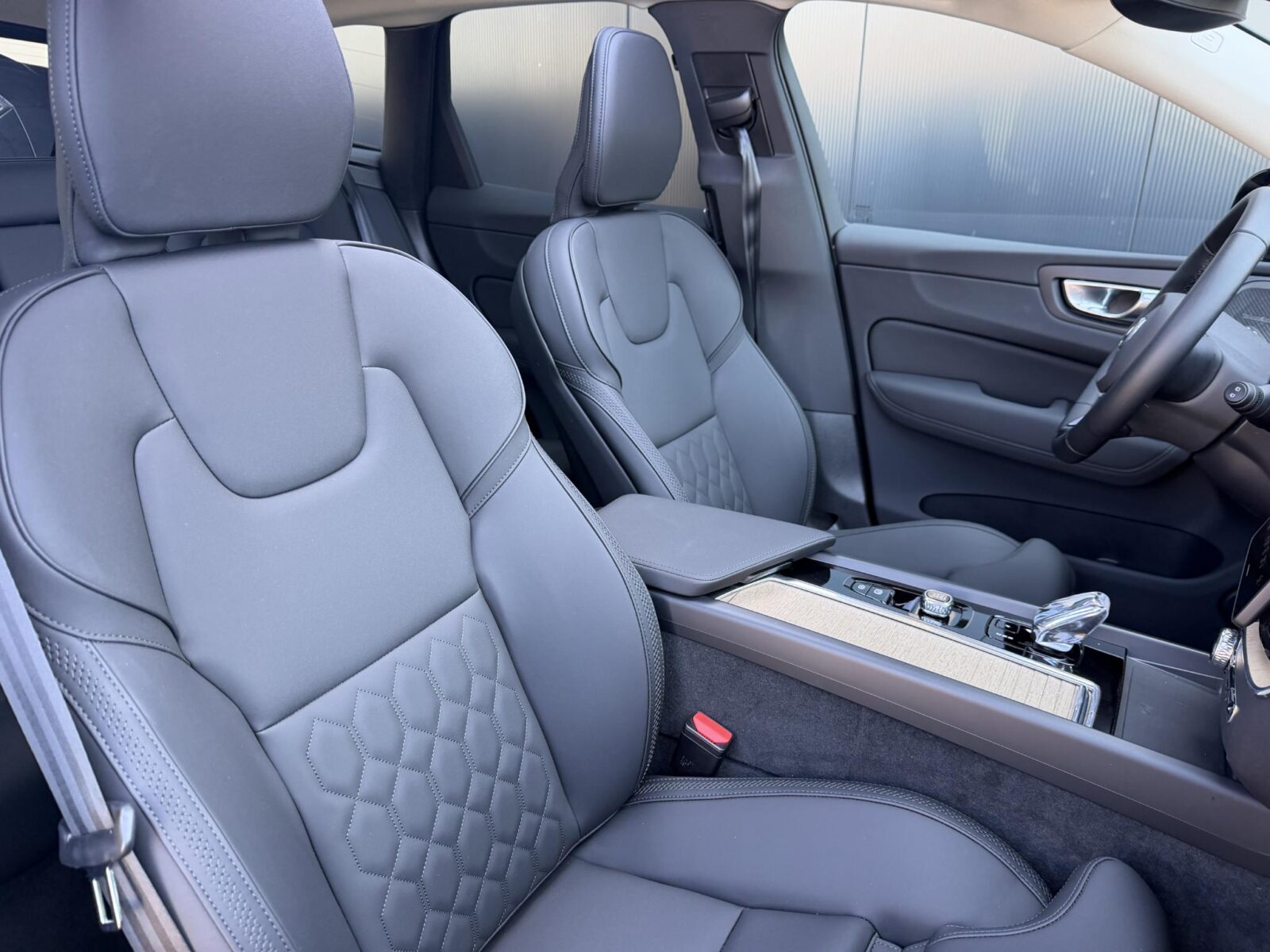 Volvo XC60 - Foto 6