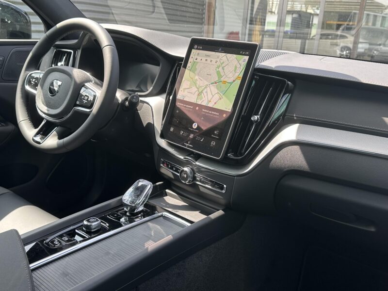 Volvo XC60 - Foto 2