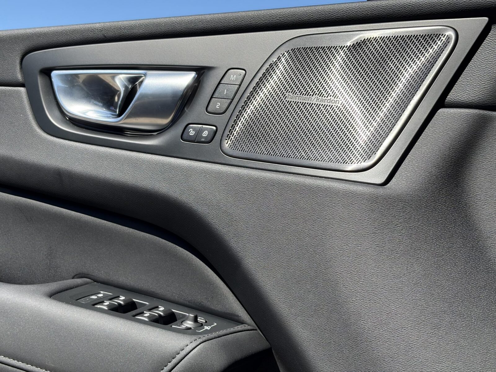 Volvo XC60 - Foto 20