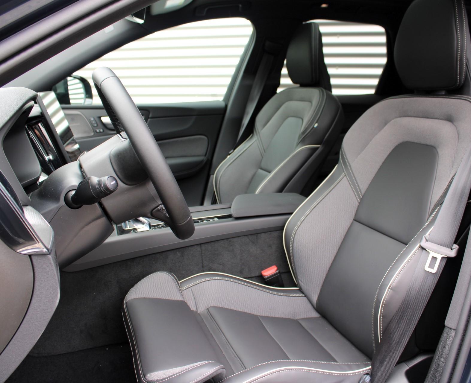 Volvo XC60 - Foto 14