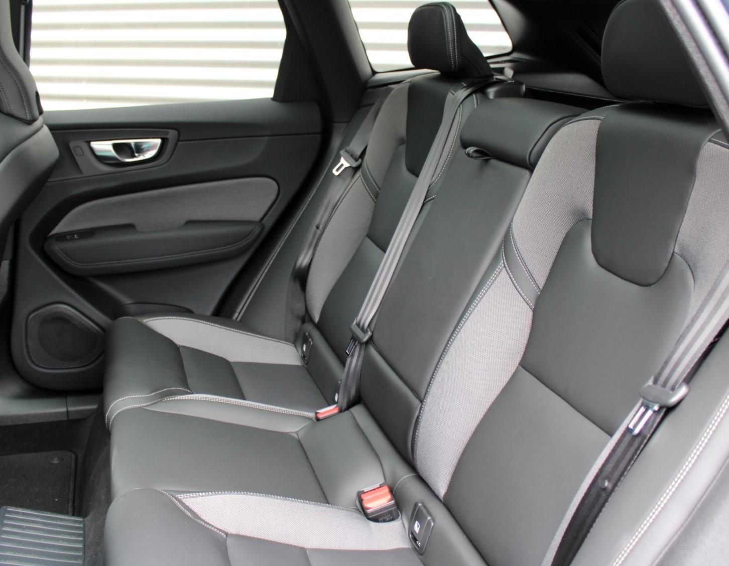 Volvo XC60 - Foto 15