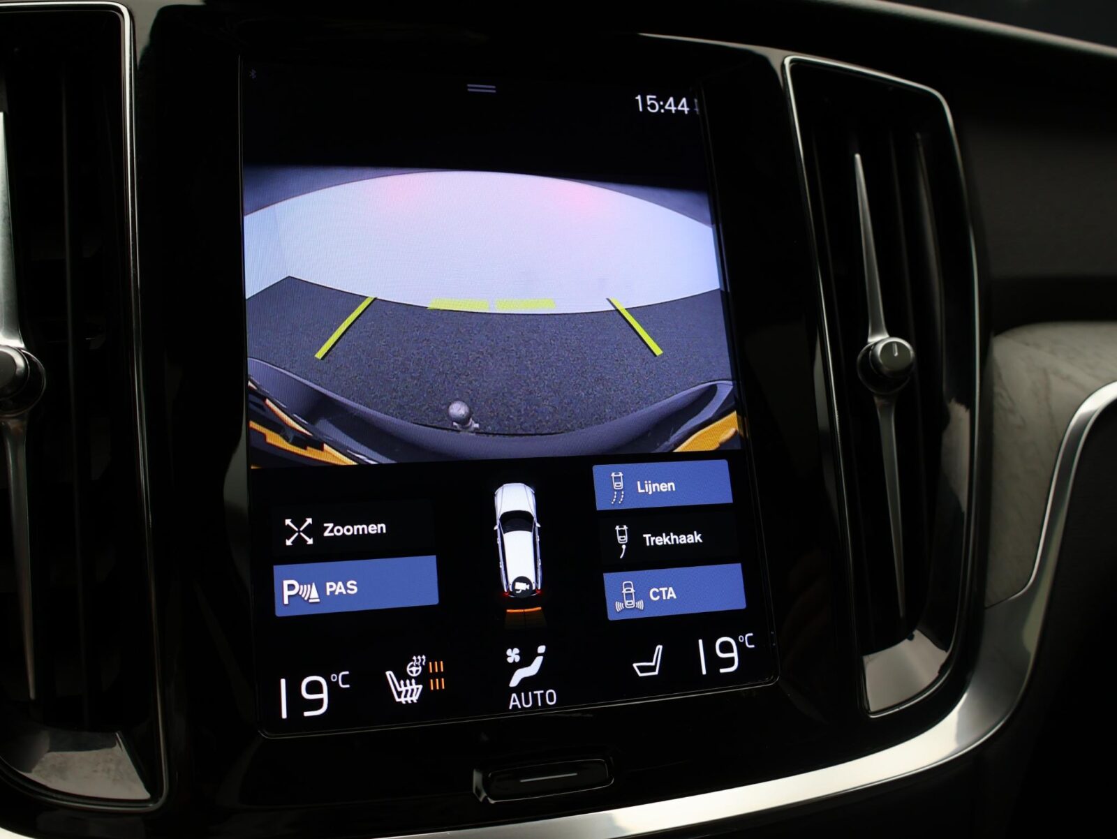 Volvo V60 - Foto 17