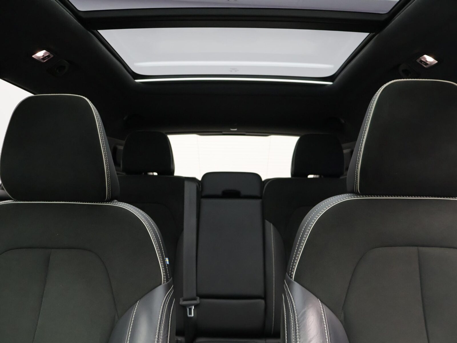 Volvo XC40 - Foto 12