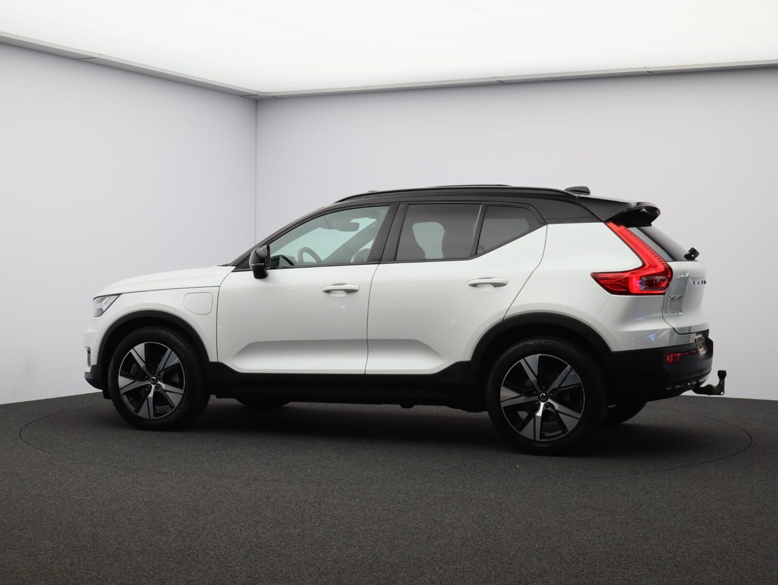 Volvo XC40 - Foto 26