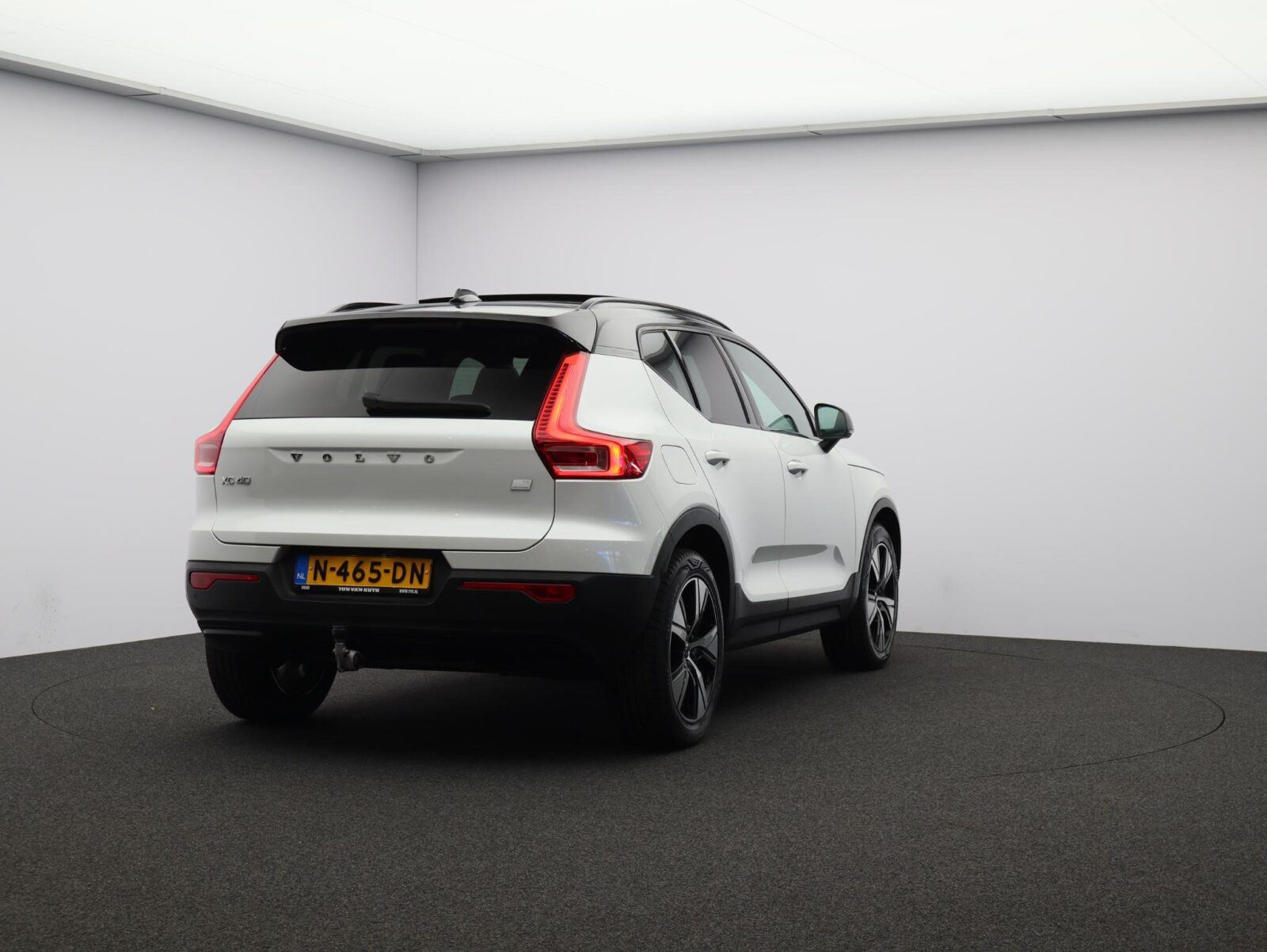 Volvo XC40 - Foto 30