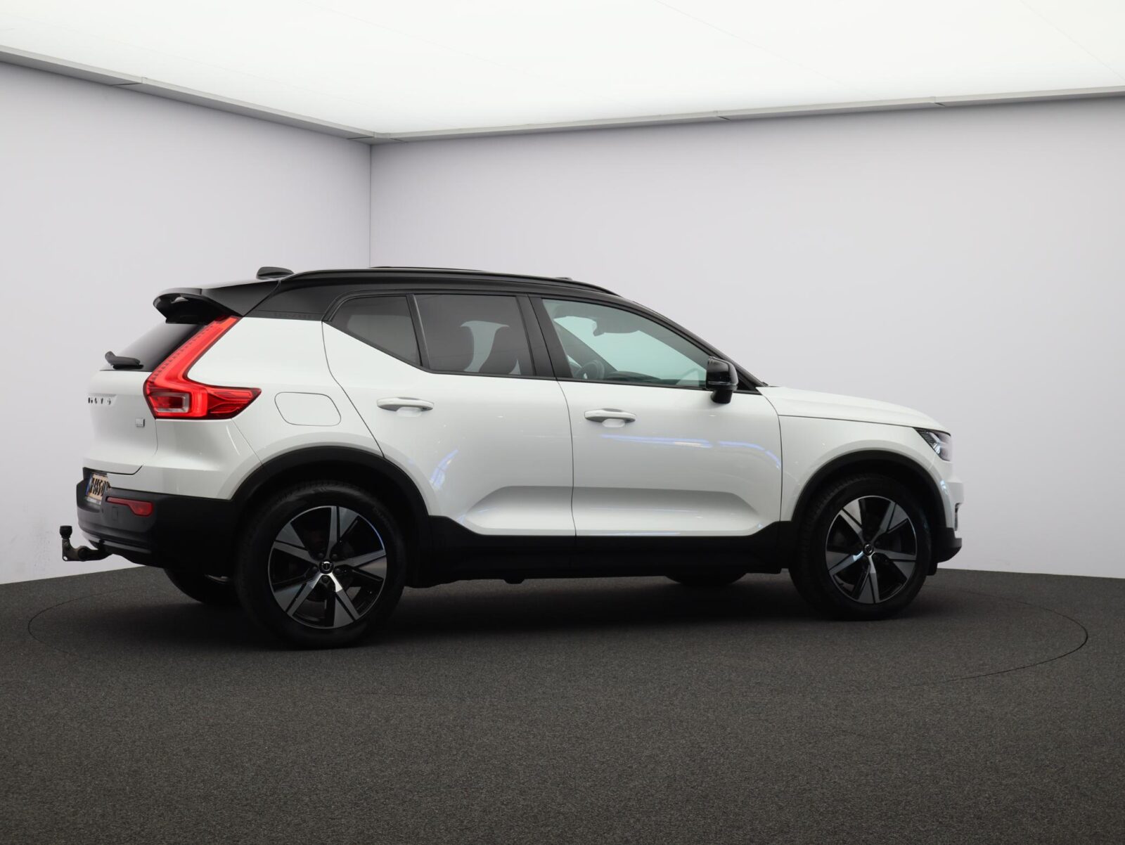 Volvo XC40 - Foto 31