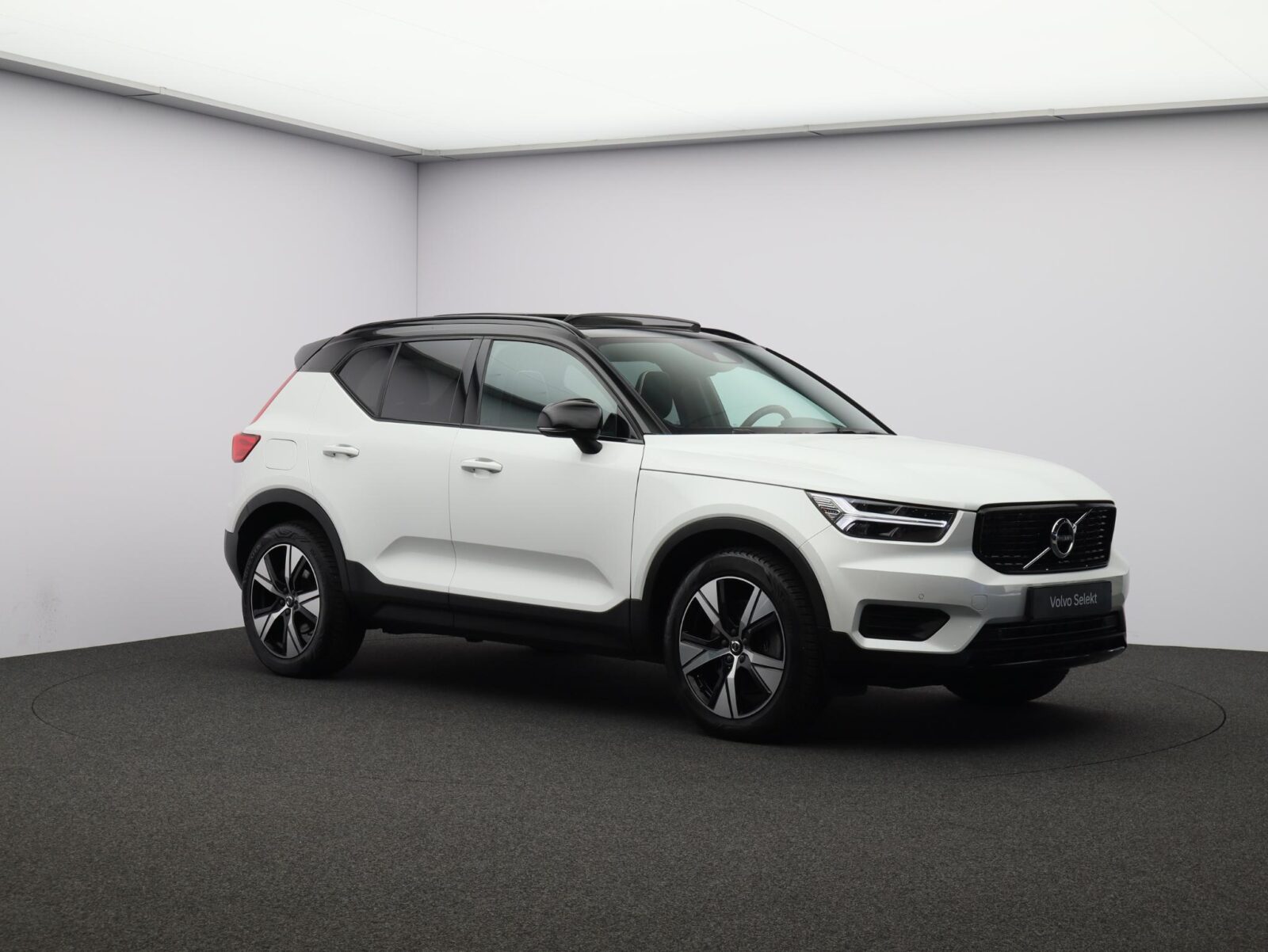 Volvo XC40 - Foto 33