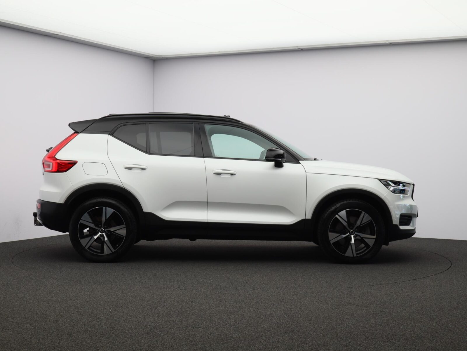 Volvo XC40 - Foto 6